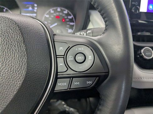 Certified 2024 Toyota Corolla SE FWD image 15