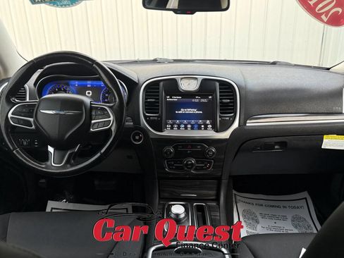 Used 2019 Chrysler 300 Touring w/ Sport Appearance Package RWD image 22