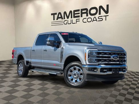 Used 2023 Ford F250 Lariat w/ Chrome Package image 1