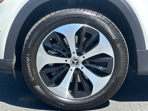 New 2025 Mercedes-Benz GLB 250 4MATIC image 25