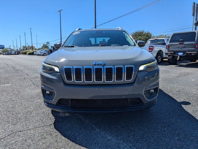 Used 2019 Jeep Cherokee Latitude Plus FWD image 10