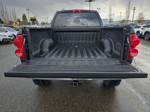 Used 2007 Dodge Ram 2500 Truck SLT image 14