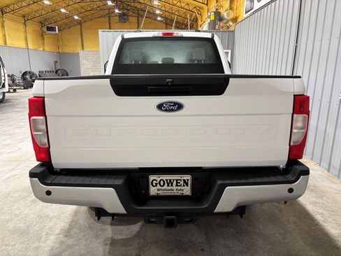 Used 2020 Ford F250 XL w/ Power Equipment Group image 8