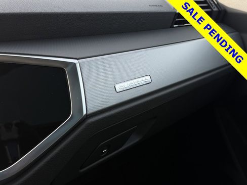 Used 2025 Audi Q3 2.0T Premium w/ Convenience Package image 34