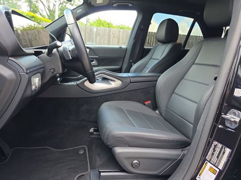 Certified 2025 Mercedes-Benz GLE 350 4MATIC image 10
