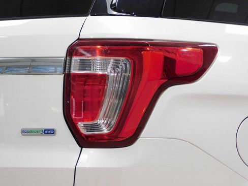 Used 2019 Ford Explorer Platinum image 90