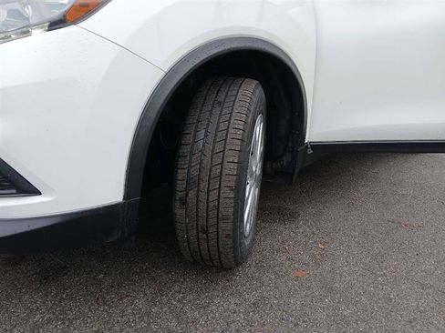 Used 2016 Nissan Rogue S image 20