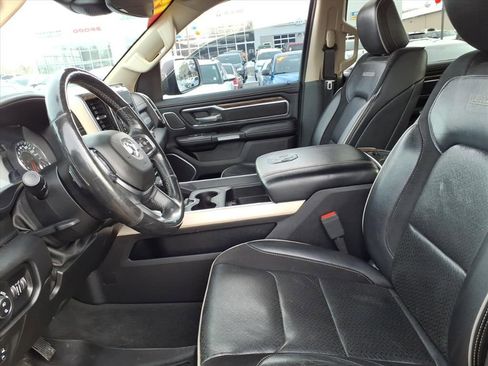 Used 2019 RAM 1500 Laramie image 16