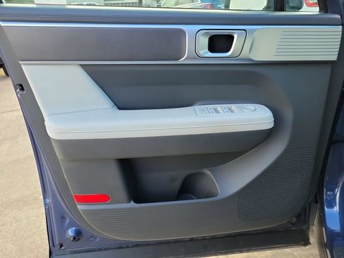 Used 2026 Hyundai Santa Fe SEL FWD image 16