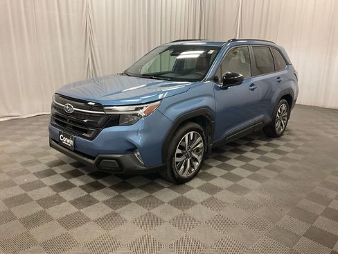 Certified 2025 Subaru Forester Touring w/ Popular Package - Touring AWD/4WD image 8
