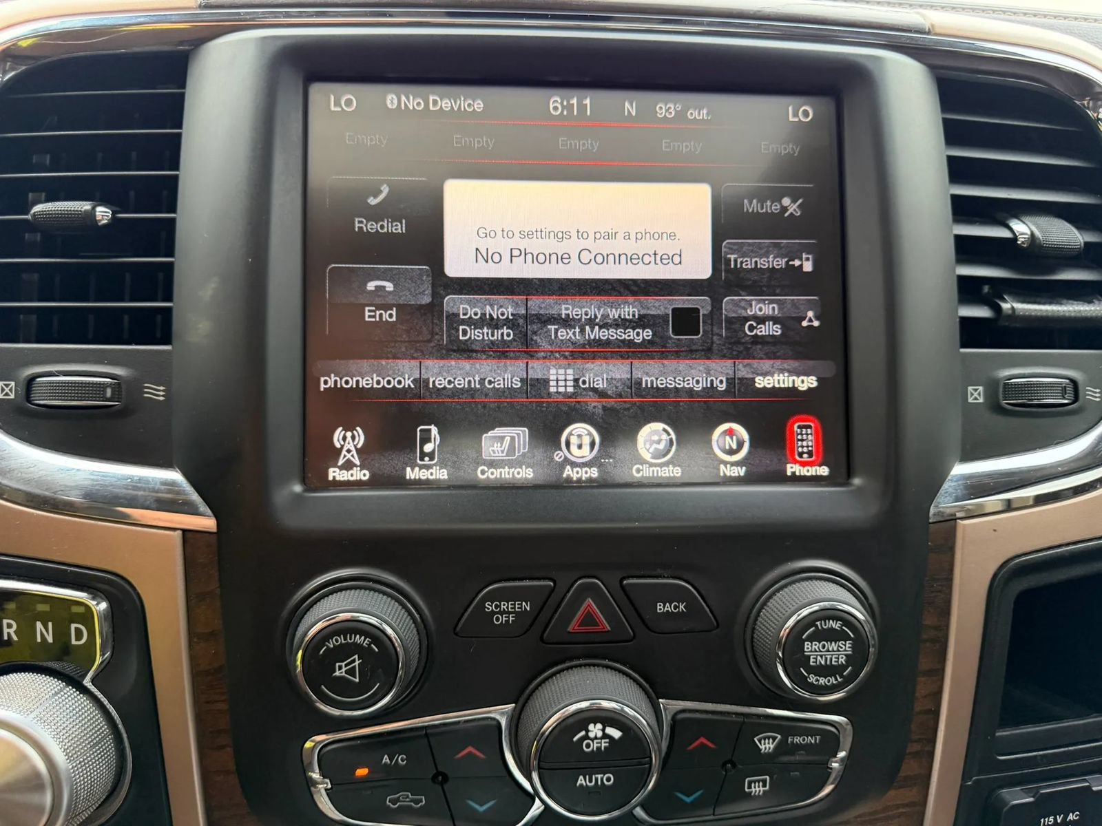 Used 2015 RAM 1500 Laramie Longhorn w/ Convenience Group AWD/4WD image 80