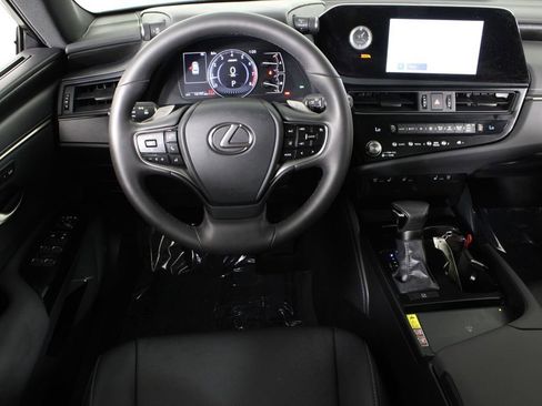 Used 2023 Lexus ES 250 w/ Premium Package image 6