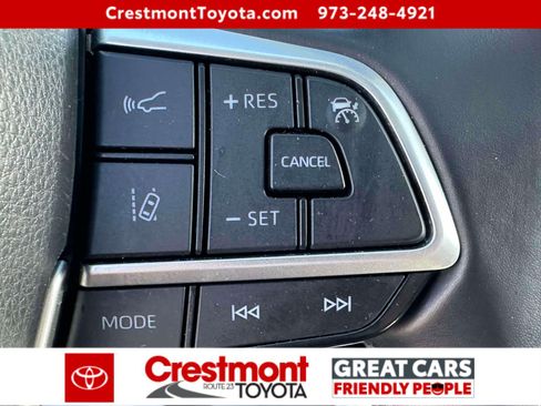 Certified 2023 Toyota Highlander XLE image 21