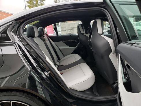 New 2026 BMW M5 w/ Carbon Package image 15