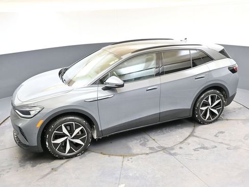 Used 2023 Volkswagen ID.4 Pro S image 37