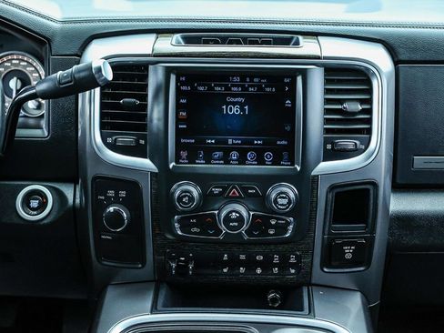 Used 2017 RAM 2500 Limited image 19