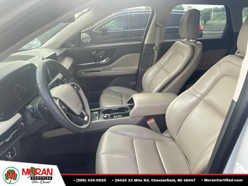 Used 2022 Lincoln Corsair FWD image 12