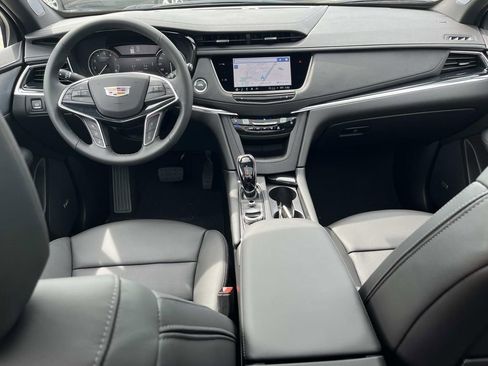 New 2025 Cadillac XT5 Premium Luxury image 15