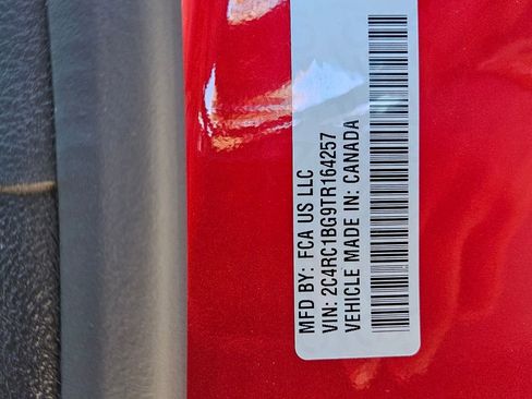 New 2026 Chrysler Pacifica Select image 19