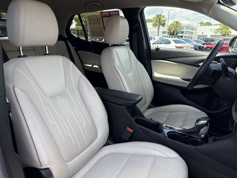Used 2024 Buick Encore GX Avenir w/ Avenir Convenience Package FWD image 41