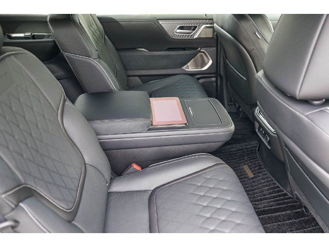 New 2026 INFINITI QX80 Autograph w/ Premium Cargo Package AWD/4WD image 18