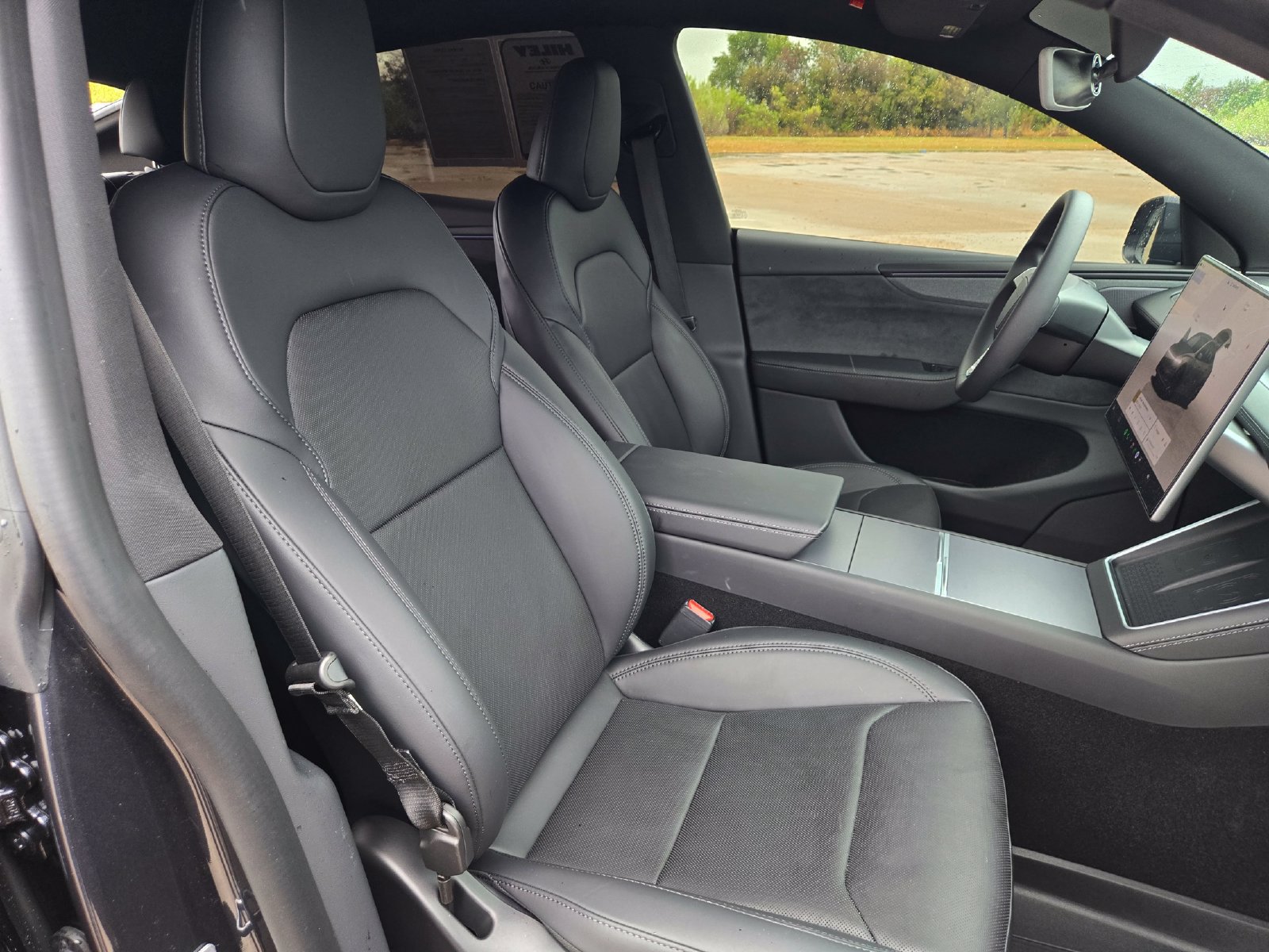 Used 2026 Tesla Model Y AWD image 23