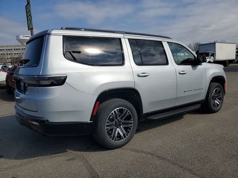 New 2026 Jeep Grand Wagoneer 4WD w/ Premium Group I image 7