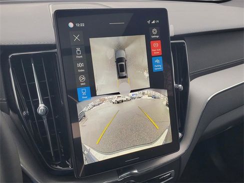 New 2026 Volvo XC60 B5 Ultra w/ Protection Package Premier image 22
