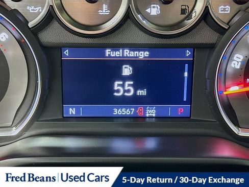 Used 2021 Chevrolet Silverado 1500 RST w/ Convenience Package II AWD/4WD image 18