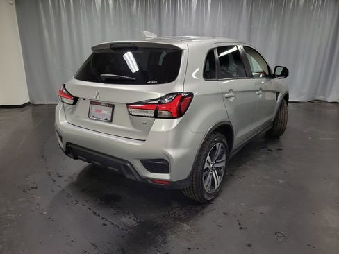 Used 2022 Mitsubishi Outlander Sport SE image 8