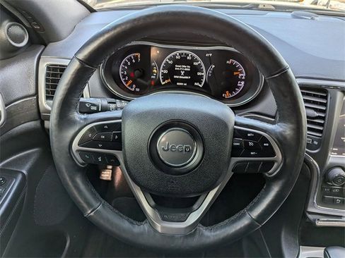 Certified 2018 Jeep Grand Cherokee Altitude image 20