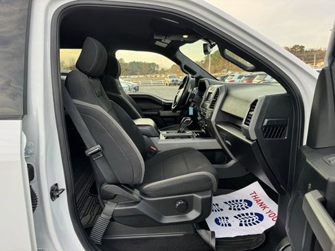 Used 2018 Ford F150 Raptor image 9