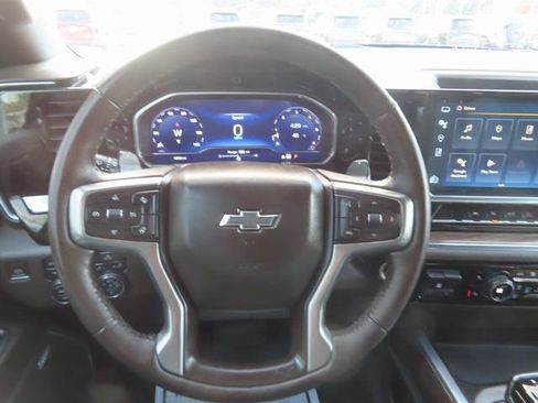 Used 2023 Chevrolet Silverado 1500 RST w/ Convenience Package II image 2