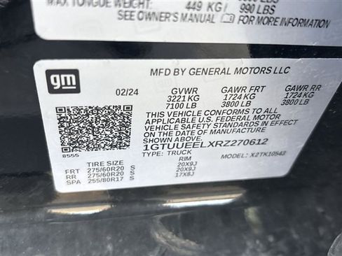 Used 2024 GMC Sierra 1500 AT4 w/ Technology Package image 34