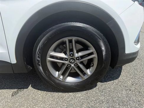 Used 2018 Hyundai Santa Fe Sport FWD image 32