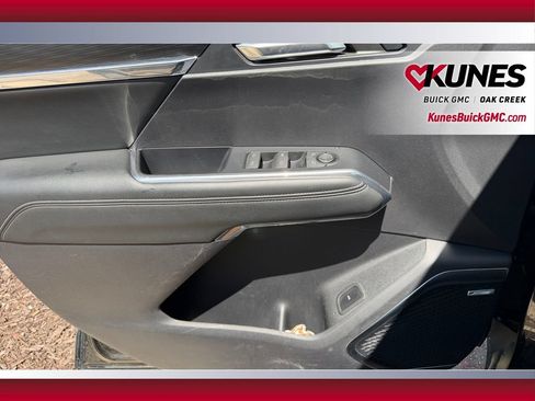 Used 2024 GMC Acadia Elevation AWD/4WD image 19