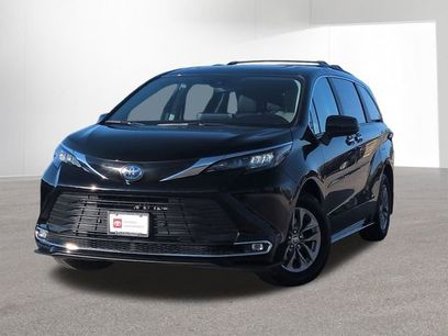 Certified 2024 Toyota Sienna XLE
