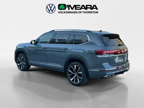 New 2026 Volkswagen Atlas SEL Premium R-Line image 3