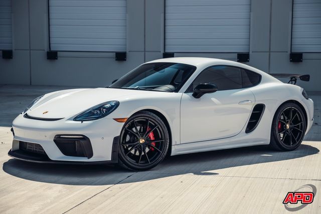 Used 2018 Porsche 718 Cayman GTS RWD image 38