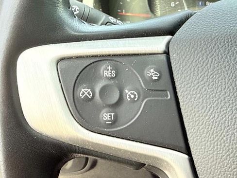 Used 2021 GMC Terrain SLE FWD image 24