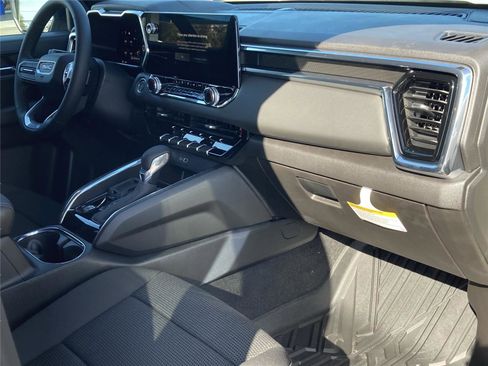 New 2026 GMC Canyon Elevation w/ Convenience Package image 21