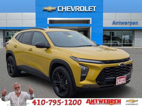 Certified 2025 Chevrolet Trax ACTIV w/ Driver Confidence Package image 1