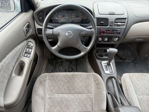 Used 2003 Nissan Sentra GXE image 24
