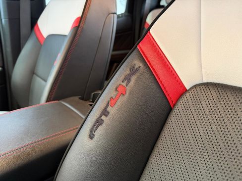 Used 2023 GMC Canyon AT4X w/ Edition 1 image 17