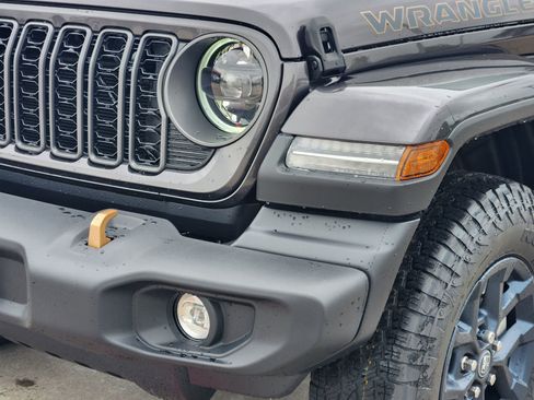 New 2026 Jeep Wrangler Unlimited Sport AWD/4WD image 9