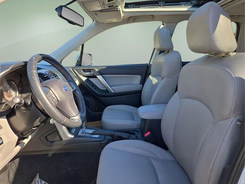 Used 2014 Subaru Forester 2.5i Limited image 14