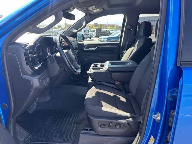 Certified 2025 Chevrolet Silverado 1500 LT AWD/4WD image 16