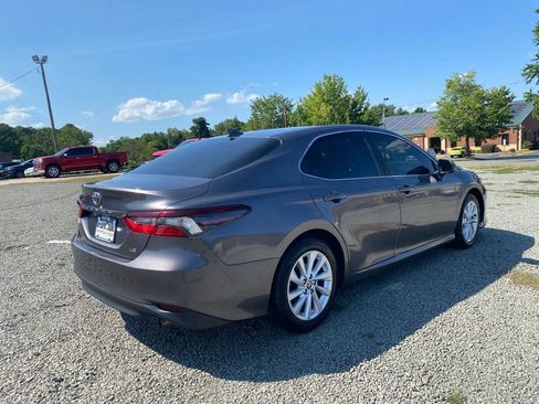 Used 2023 Toyota Camry LE FWD image 3