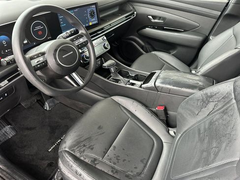 Used 2025 Hyundai Santa Cruz SEL image 9