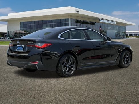 New 2026 BMW i4 eDrive40 RWD image 11